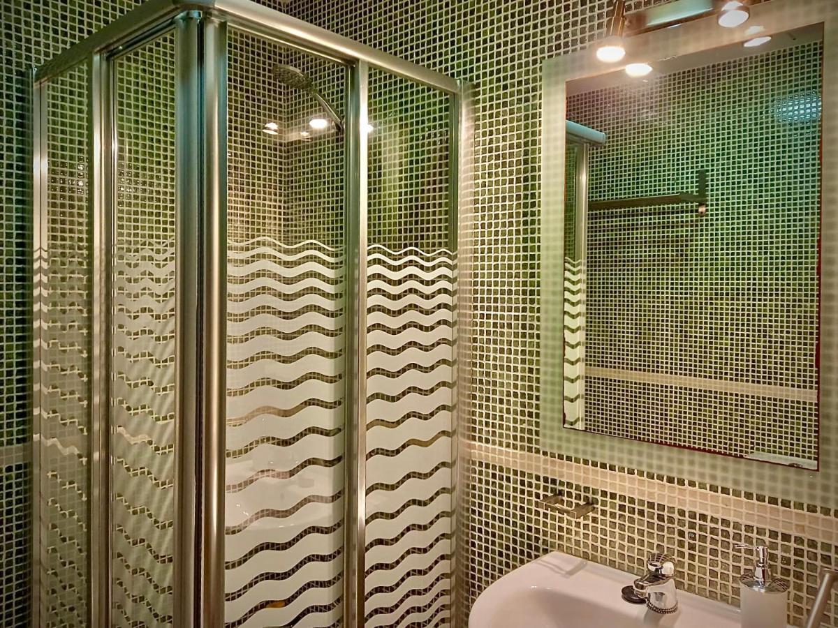 Apartamento Sauceda 7 Sevilla Buitenkant foto